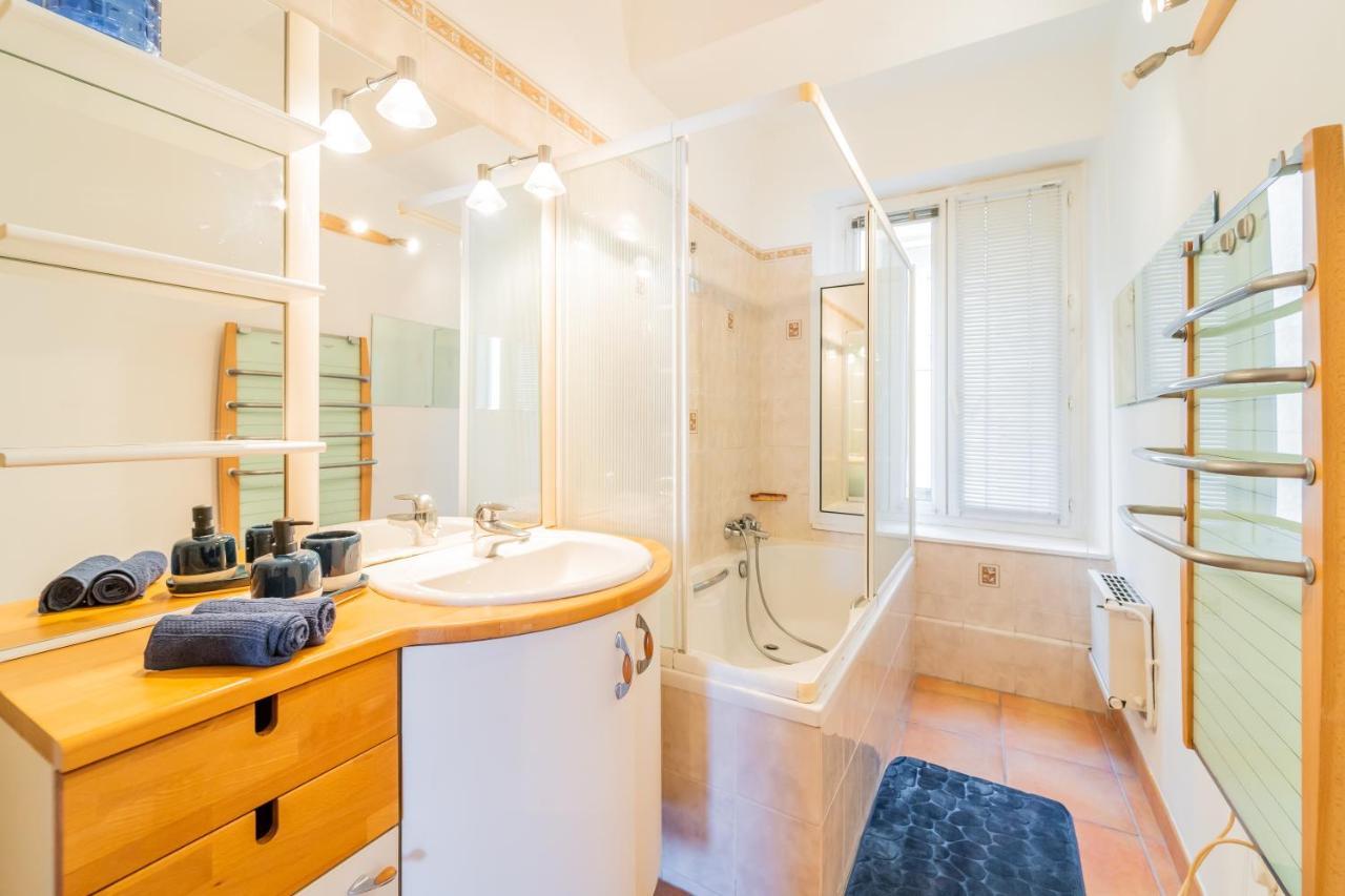 Magnifique 105M2 Au Coeur Du Vieux-Port Apartman Marseille Kültér fotó
